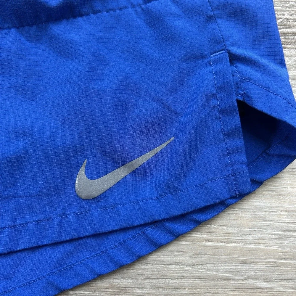 Nike Stride 2-in-1 Running Athletic Shorts Men's 6